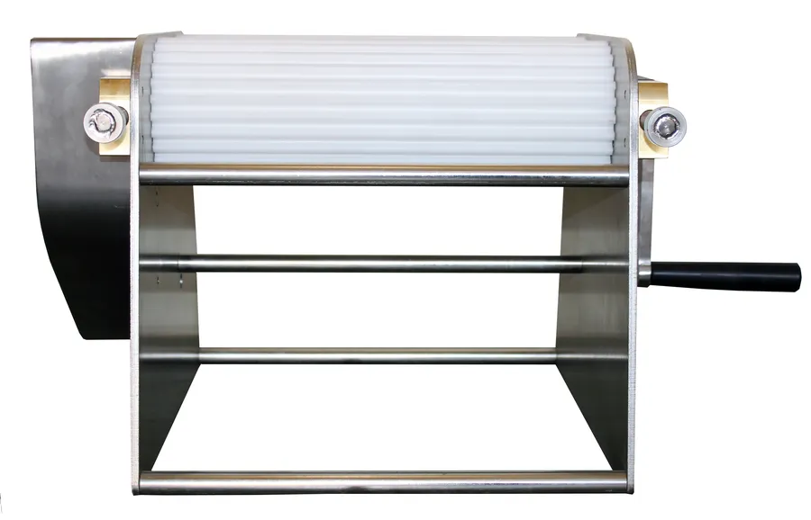 Stainless steel schnitzel roller with hand crank